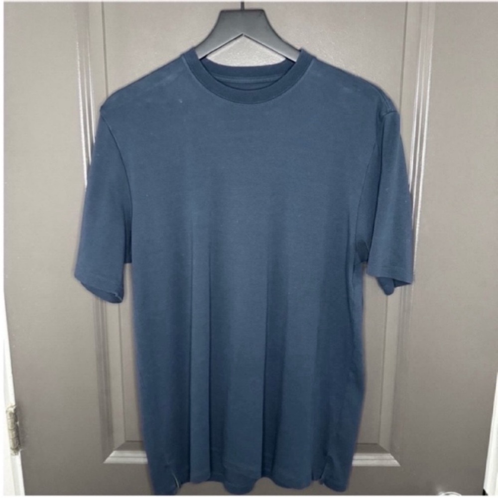 Oliver Sweeney Palmela Premium Cotton Tee in Navy - Large